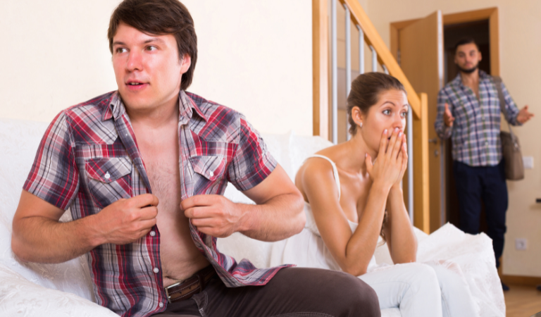 5 Reasons Why Married Women Have Affairs